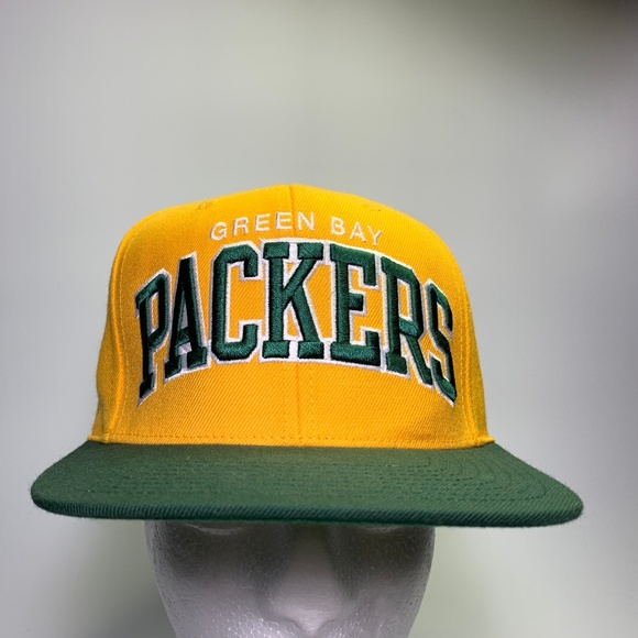 mitchell and ness packers hat